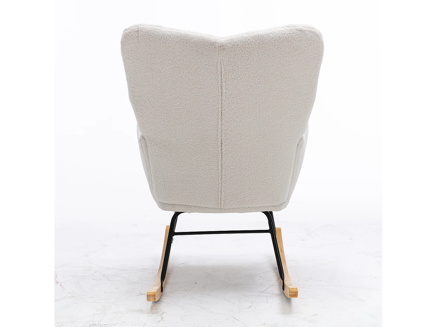 Fauteuil à bascule 80x70x95 cm, dossier haut capitonné, accoudoirs rembourrés, tissu teddy blanc
