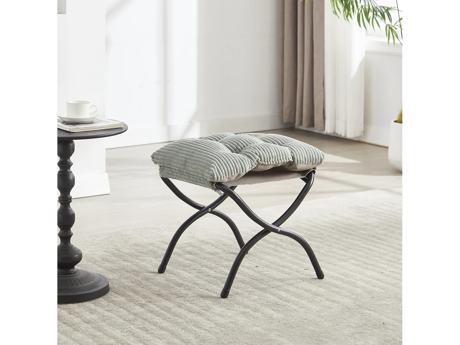 Fauteuil de détente avec repose pieds, avec poche latérale, cadre en acier, vert clair