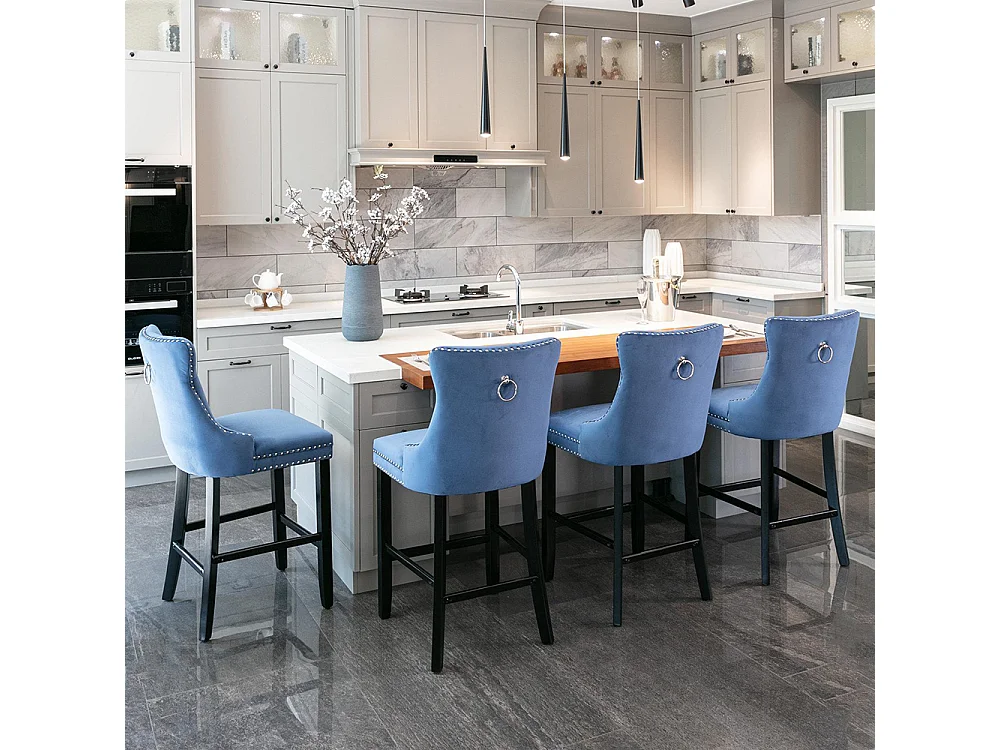 Conjunto de taburetes de bar con remaches decorativos y patas de madera, tapizado cromado con tachuelas, revestimiento de terciopelo, azul