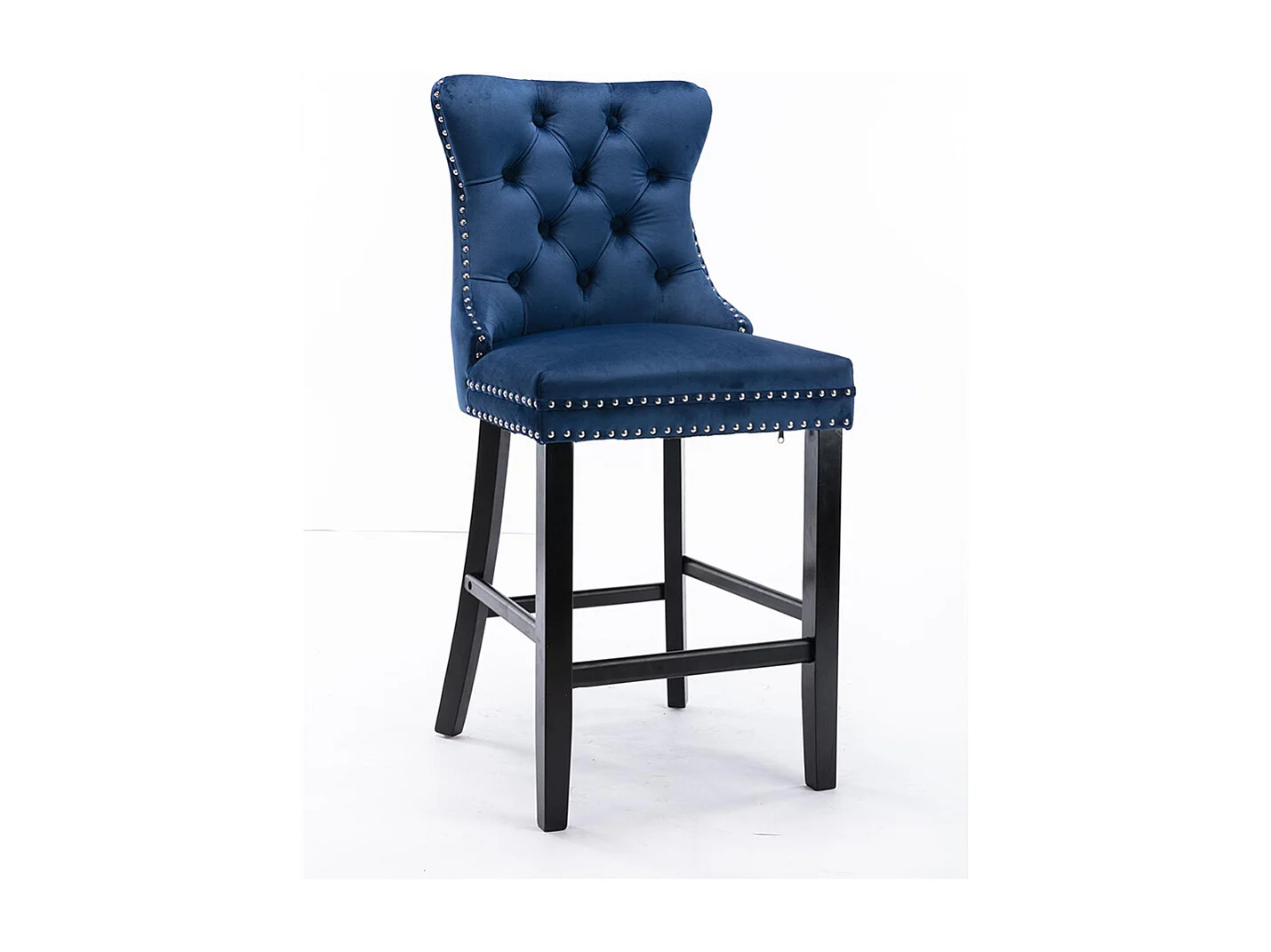 Ensemble de tabourets de bar avec rivets décoratifs et pieds en bois, garniture chromée à clous, revêtement en velours, bleu