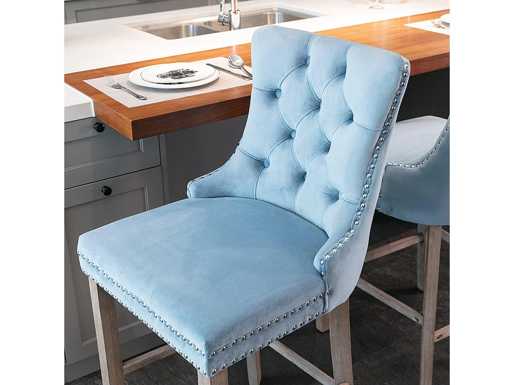 Tabourets de bar rembourrés, lot de 2 Avec rivets décoratifs et pieds en bois Garniture chromée à rivets Revêtement en velours, Bleu clair