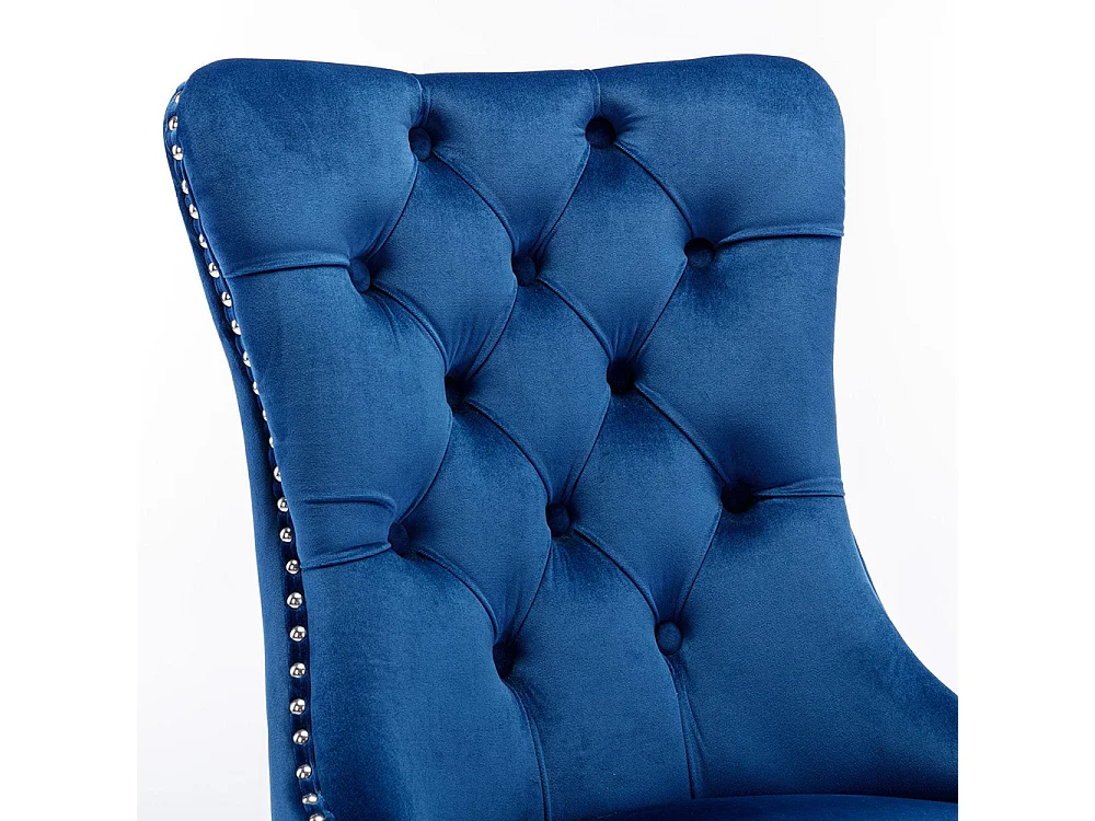 Chaise à manger rembourrée en 2 pièces avec jambes en acier inoxydable chromé, garniture à tête d'ongle, tapisserie en velours, bleu et chromé