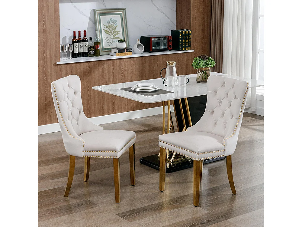 Silla de comedor tapizada con patas de acero inoxidable chapado en oro, tapizado con tachuelas, revestimiento de terciopelo, color beige dorado.
