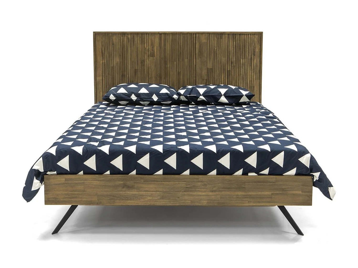 Bed 189x120x209 cm Bruin massa mask01