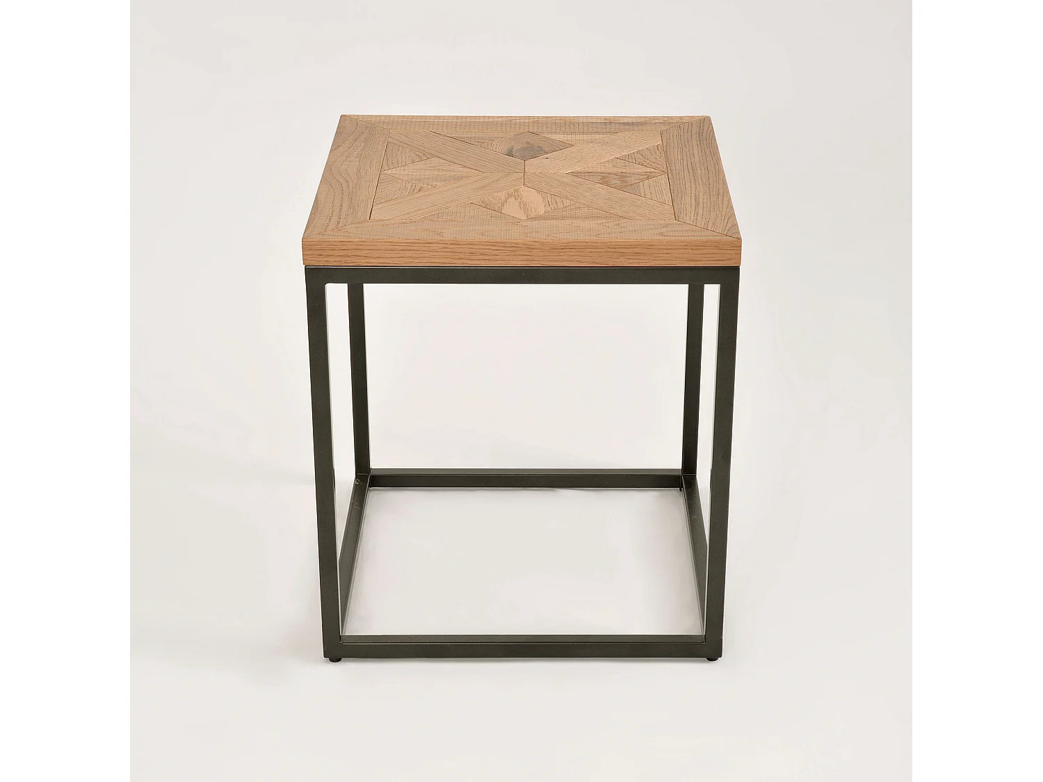 Table 45x50x45 cm chêne naturel indus in04-0