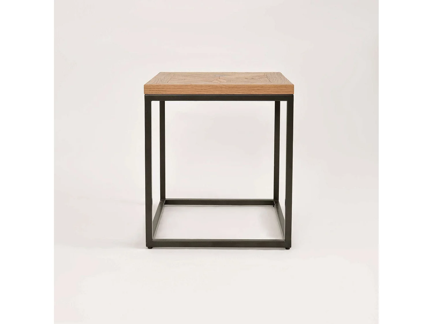 Table 45x50x45 cm chêne naturel indus in04-0