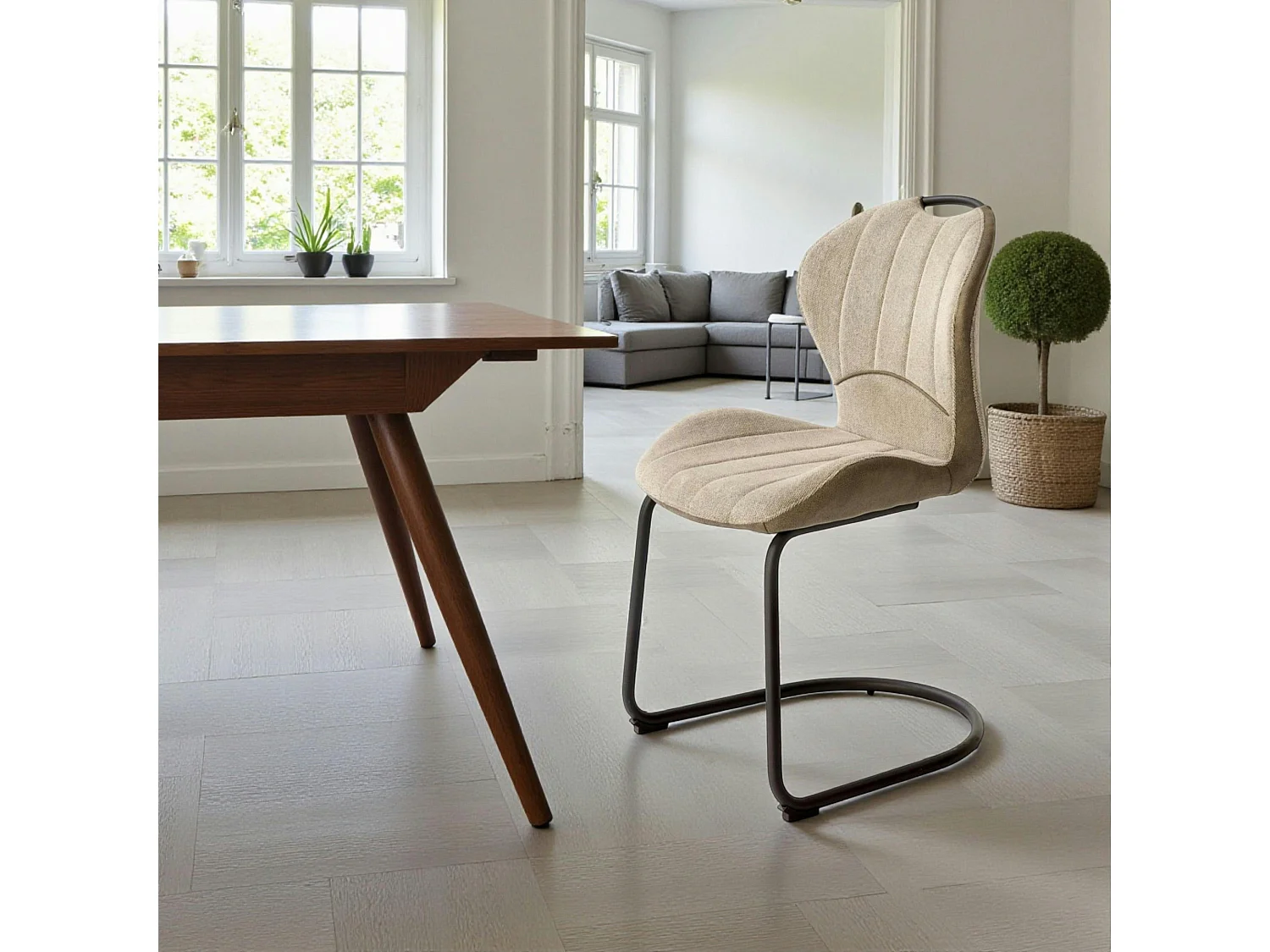 Chaise pied luge bi-matière en tissu beige (lot de 2) LIGURIE