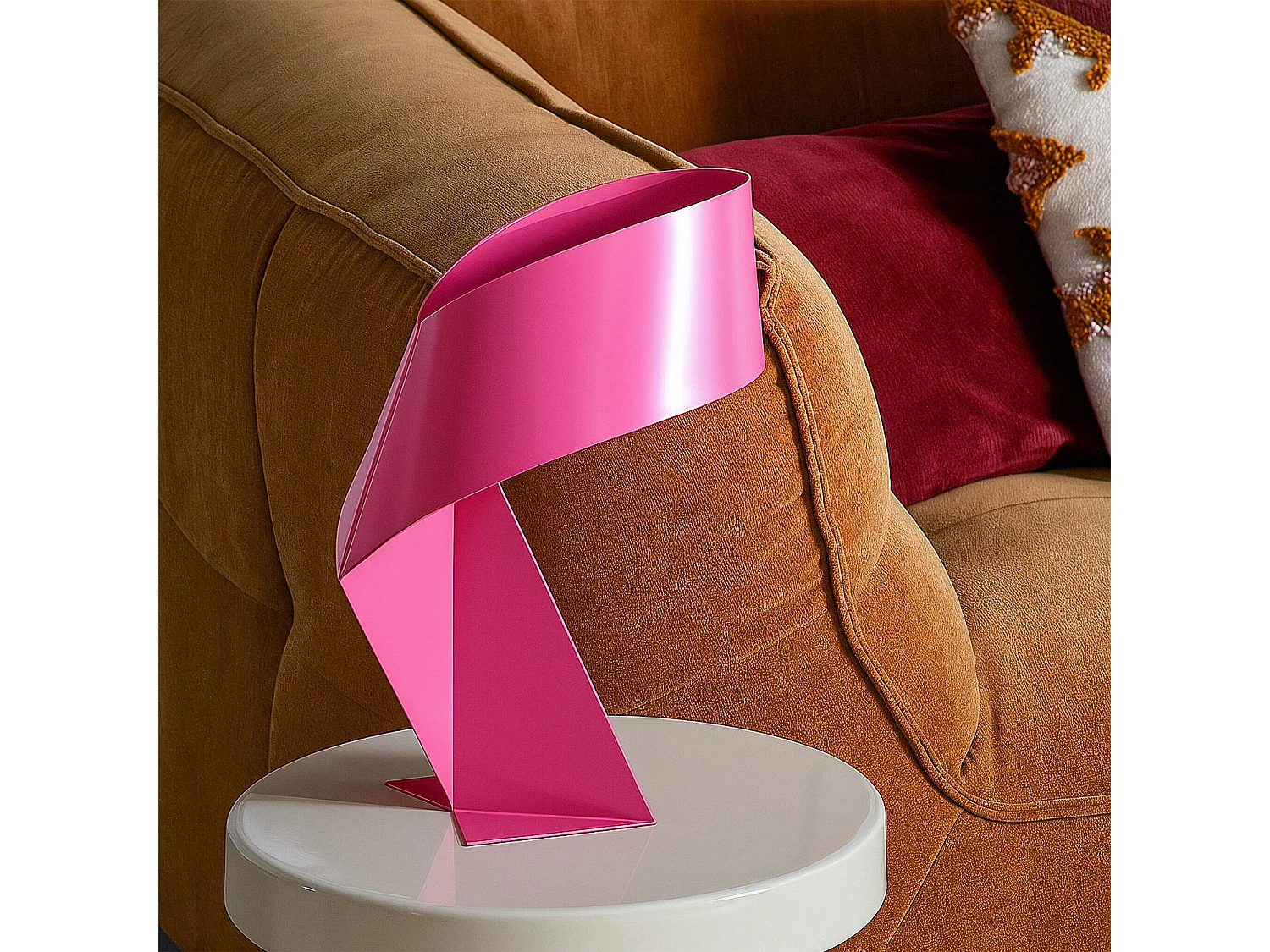 Habitat - Édition limitée - Lampe de table en métal - 35 cm - Rose de Noël - Design by Claire Norcross - Ribbon