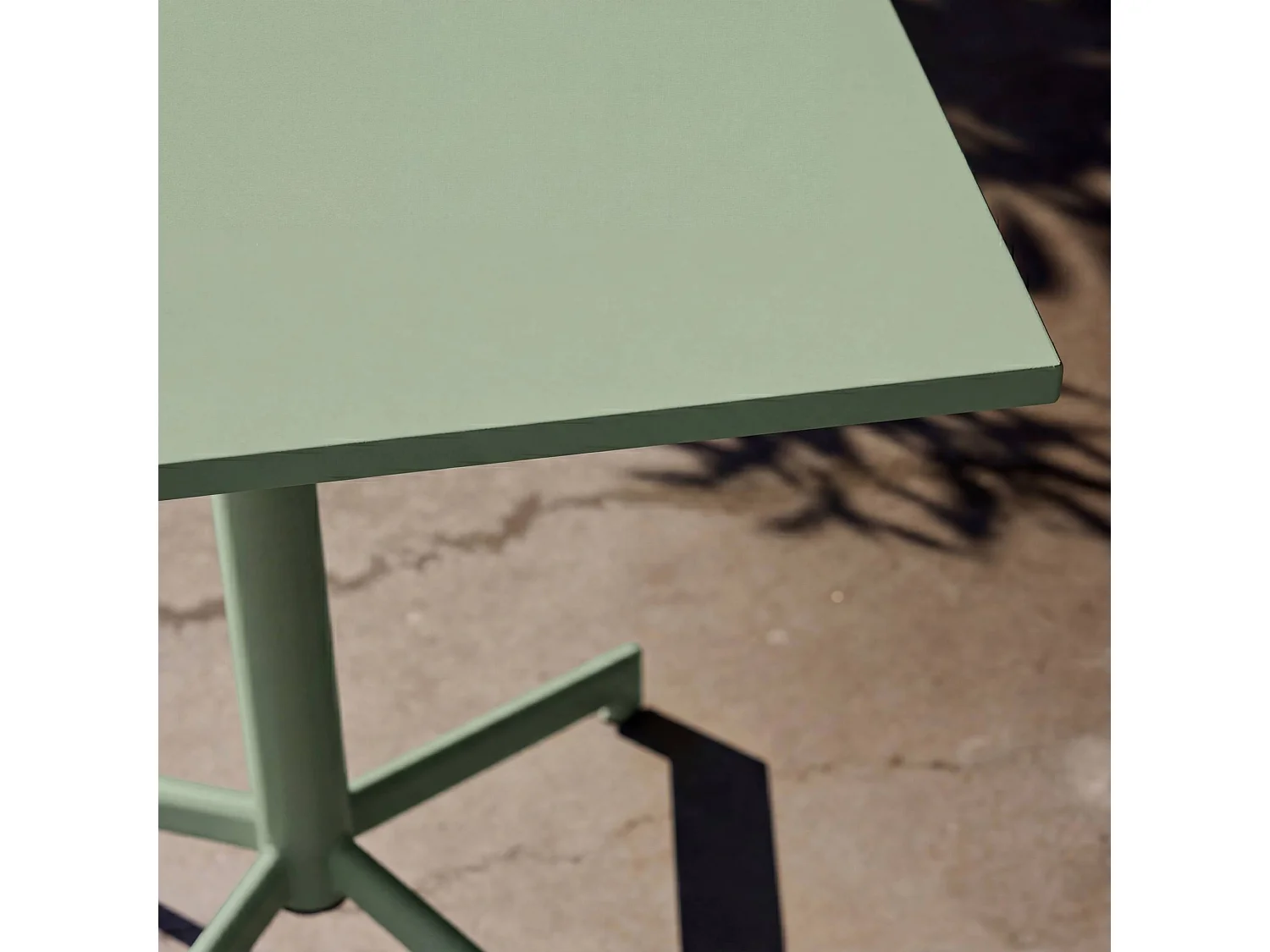 Table de jardin bistrot carrée pliante acier 2 places 70 cm vert de gris - Chiara
