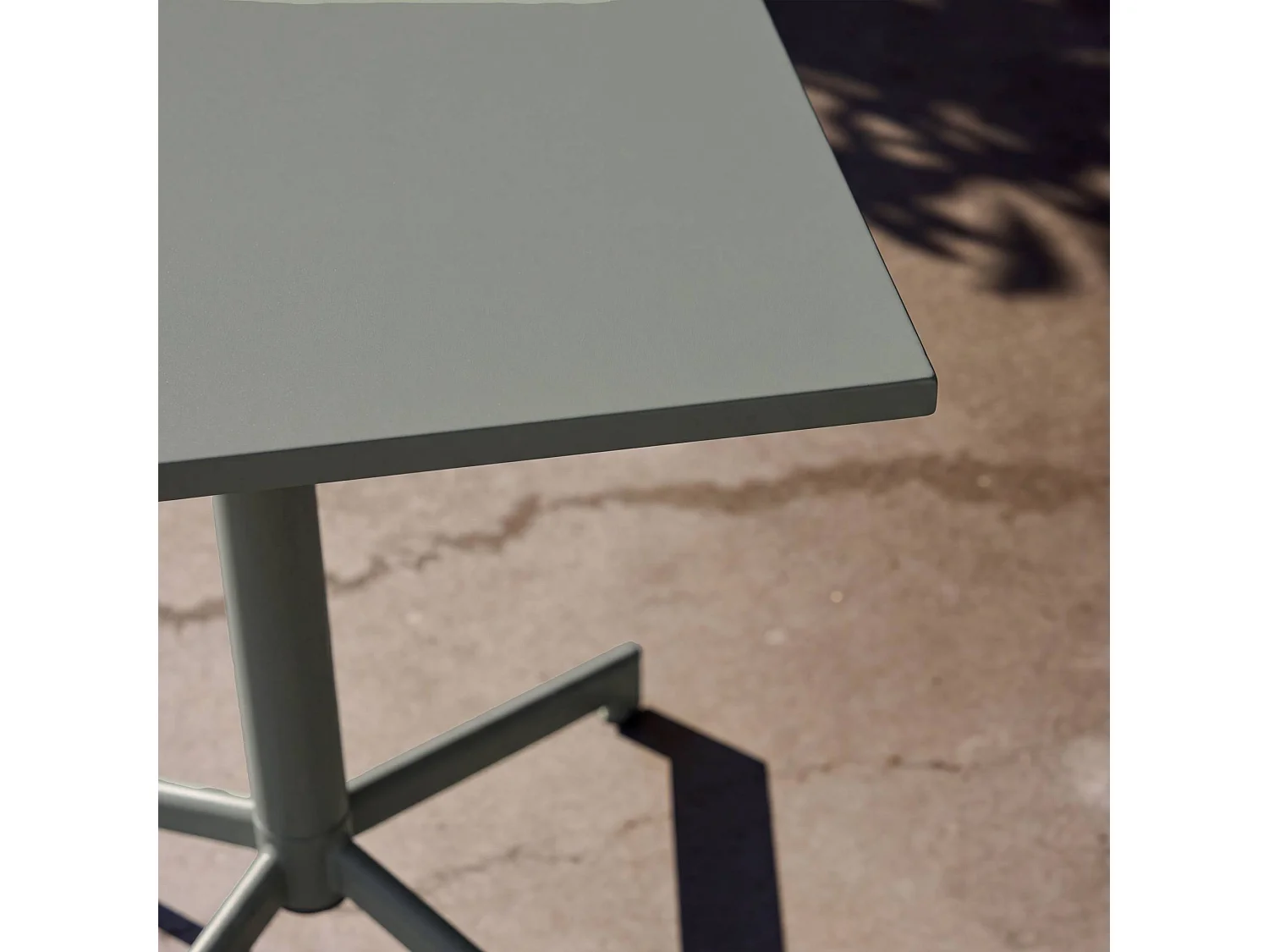 Mesa de jardín bistró cuadrada plegable de acero, 2 personas verde