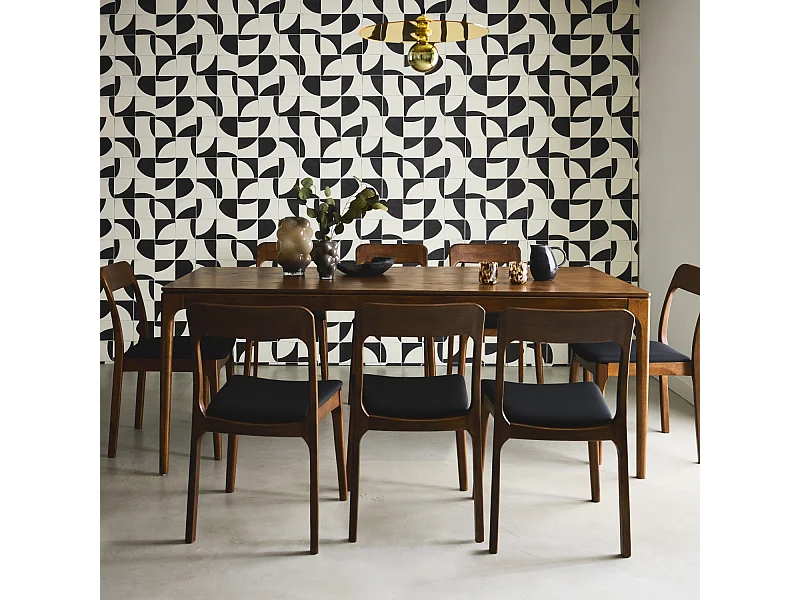 Tavolo da pranzo rettangolare in legno di gomma e impiallacciatura di