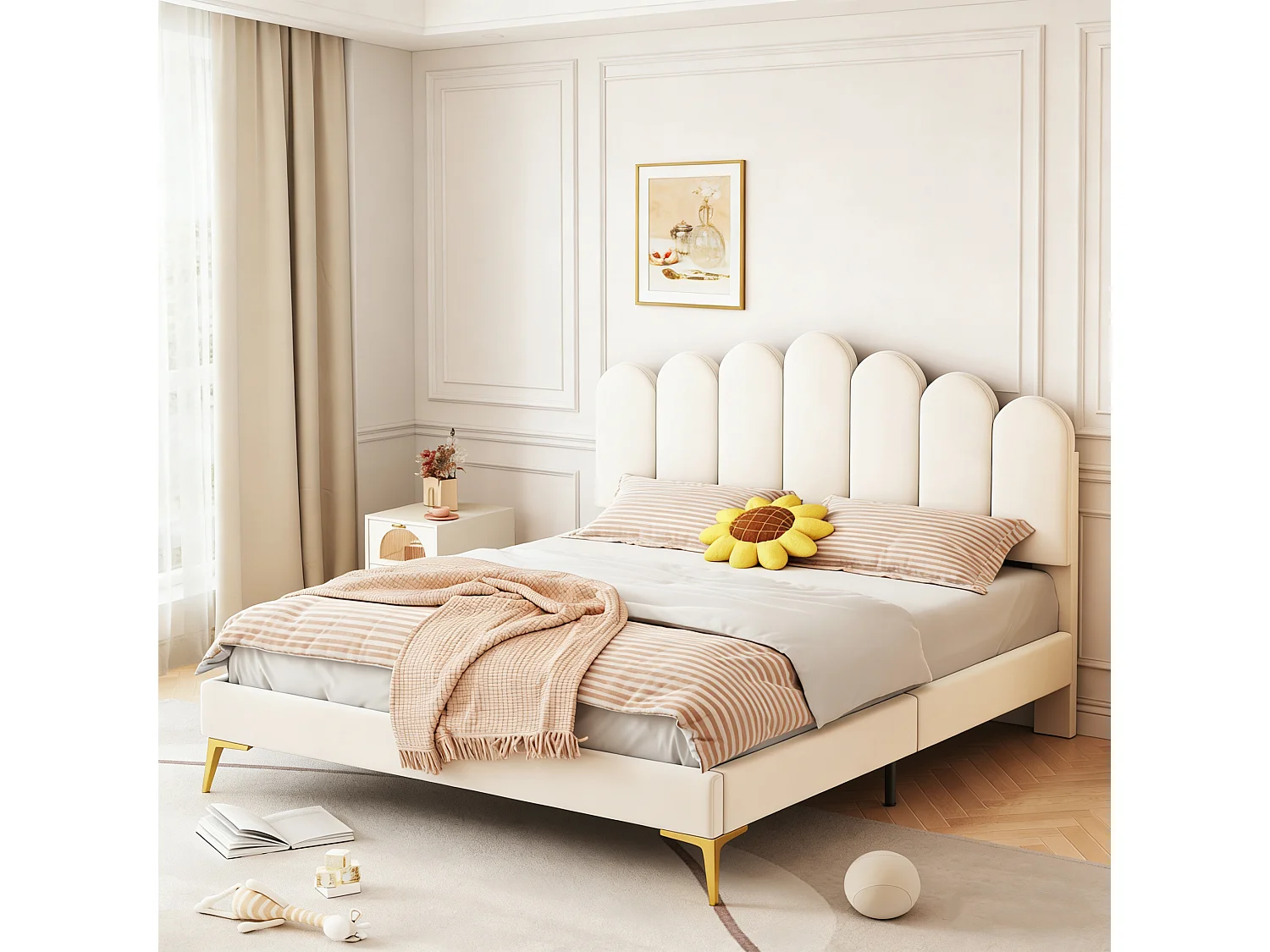 Tweepersoonsbed 140 x 200 cm - bed met lattenbodem - verstelbaar hoofdeinde - fluweel - beige
