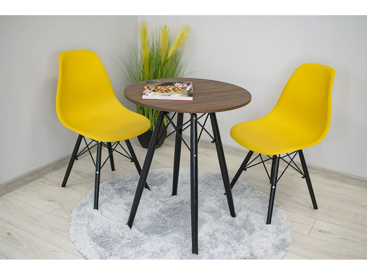 Table ronde Valora KOVA en frêne foncé 60 cm