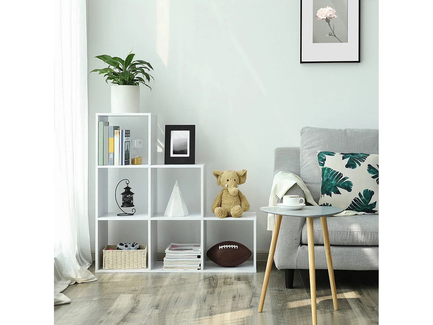 Valora Stufenregal, weißes Regal, modernes Design für das Wohnzimmer