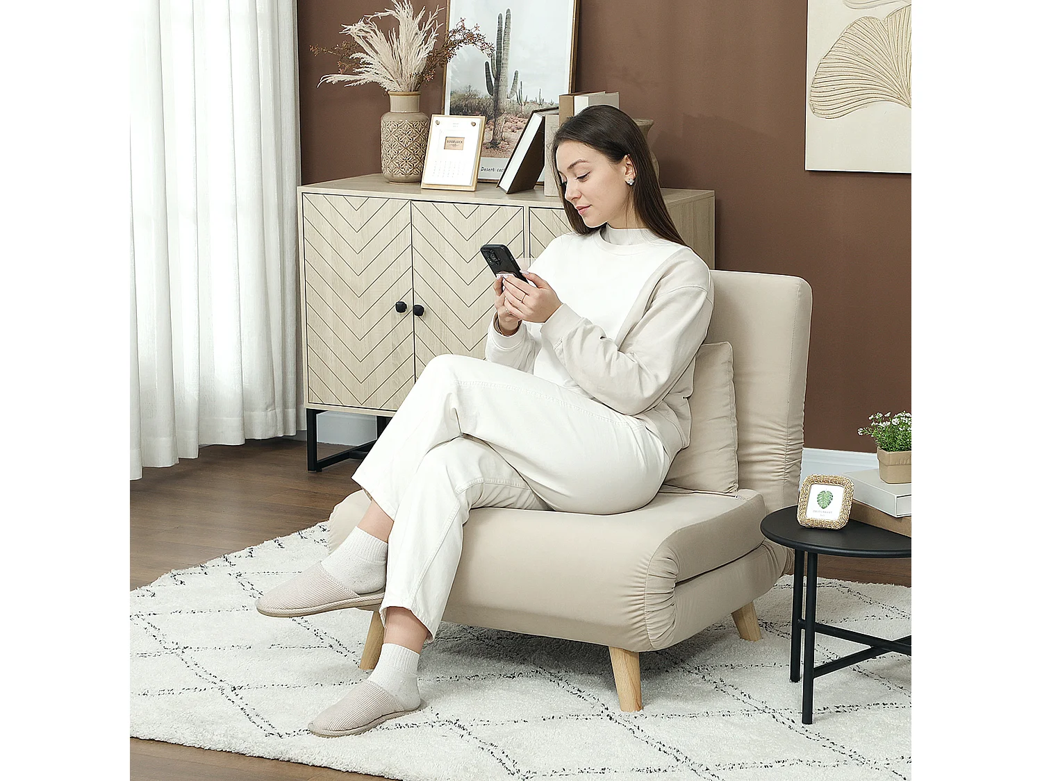 Fauteuil-lit pliable en velours avec coussin décoratif et dossier inclinable – Chaise relax pratique pour salon, couleur beige