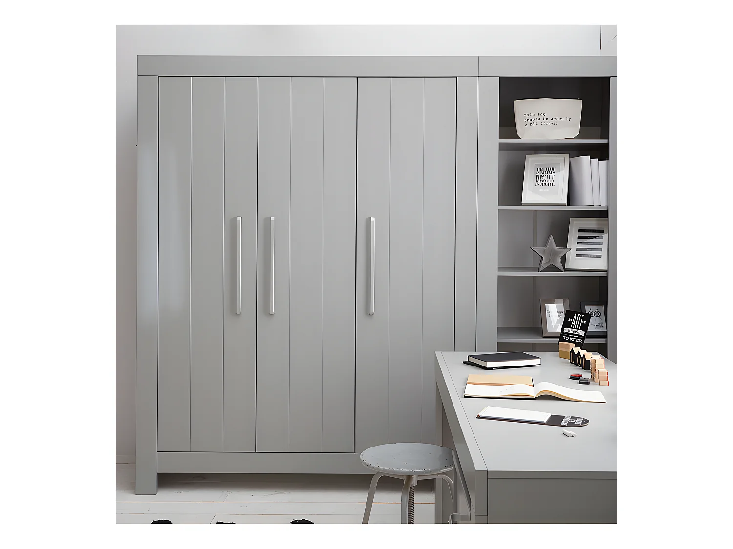 Armoire 3 portes Calmo Gris
