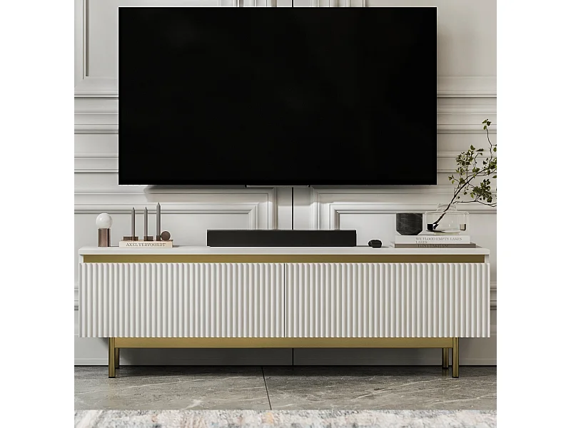 Meuble TV avec 2 portes - Corps Blanc mat, façades rainurées Blanc mat - Cadre en métal doré, 140 cm