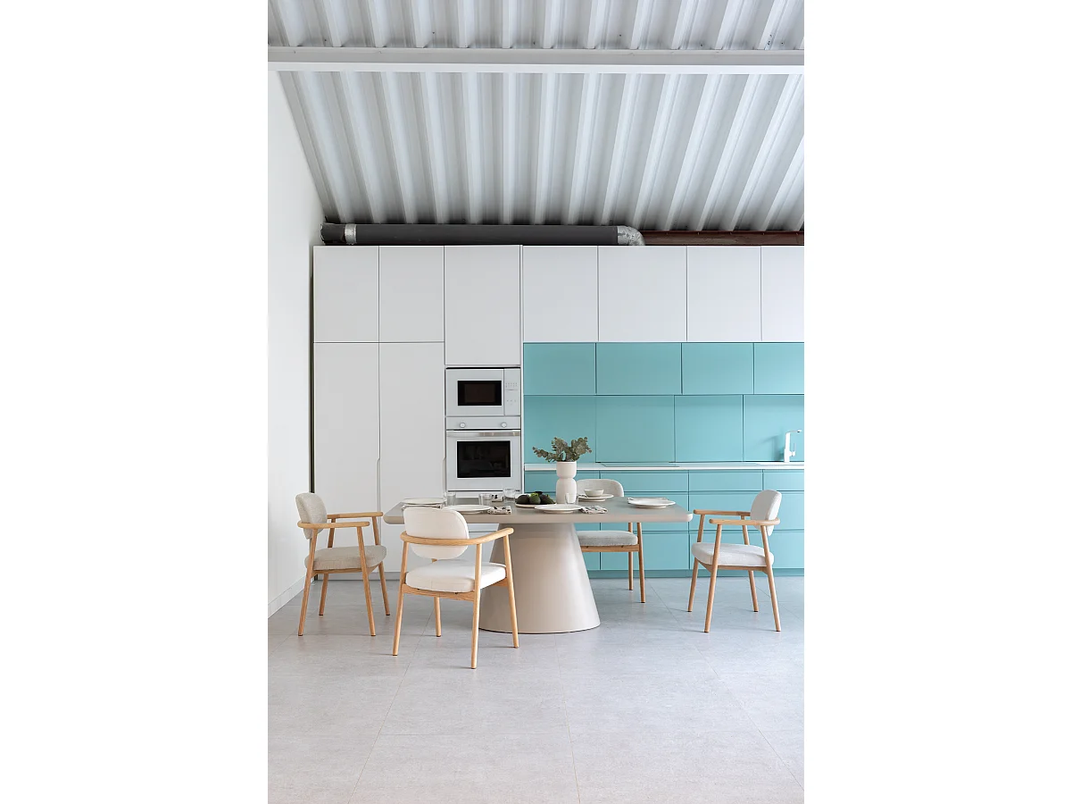 Pacote de 4 cadeirões em madeira de carvalho natural estofados