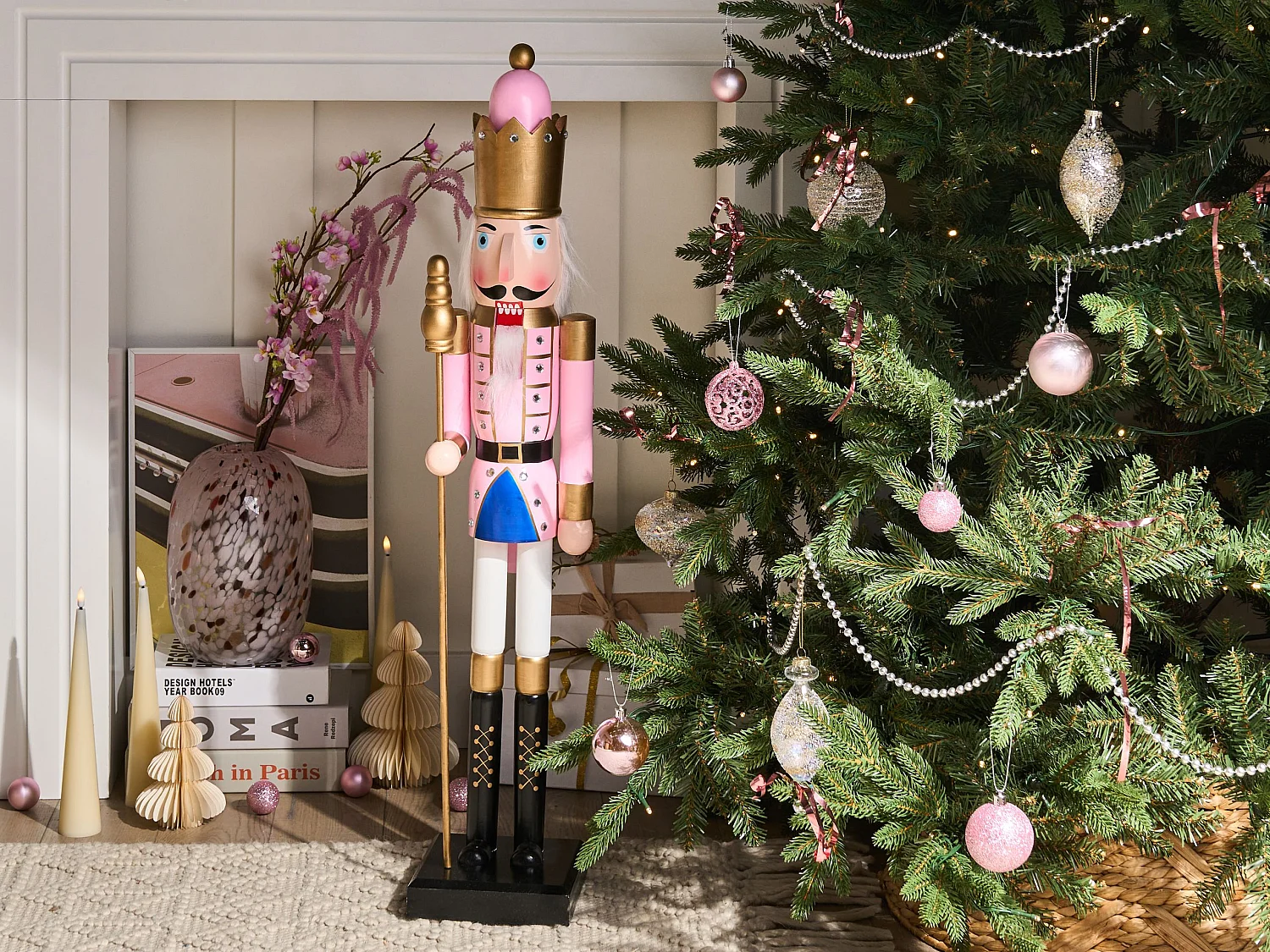 Figurine TROSAAN Nutcracker 90 cm Pink