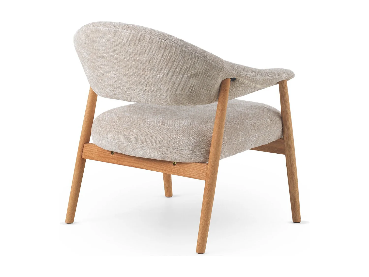 Sillón de madera de roble  tapizado en blanco