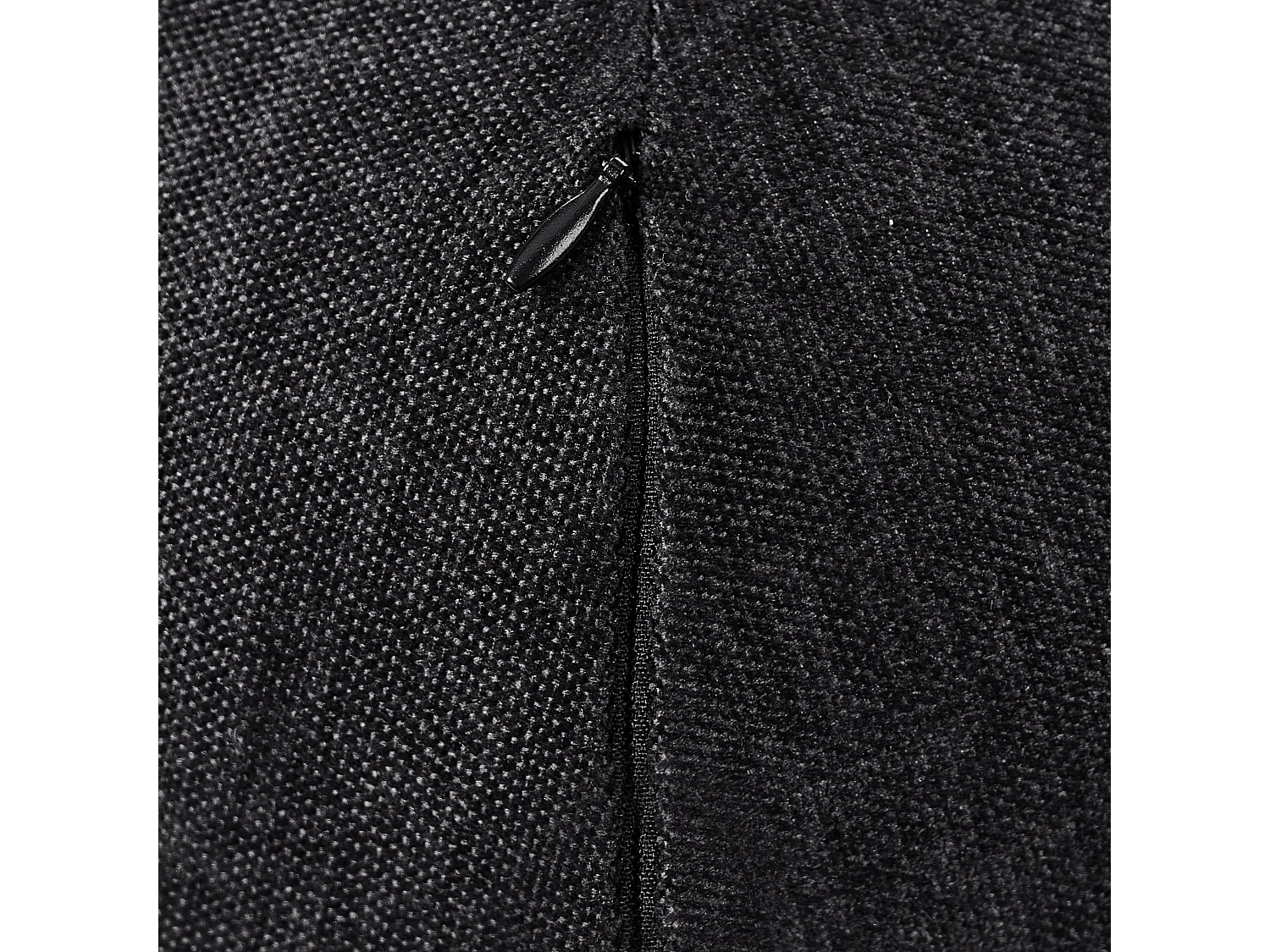 Fauteuil en tissu noir LEIREN