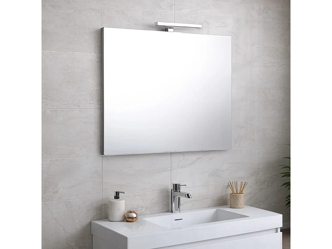 Miroir De Salle De Bain 90X60 Avec Applique Chromée À Led