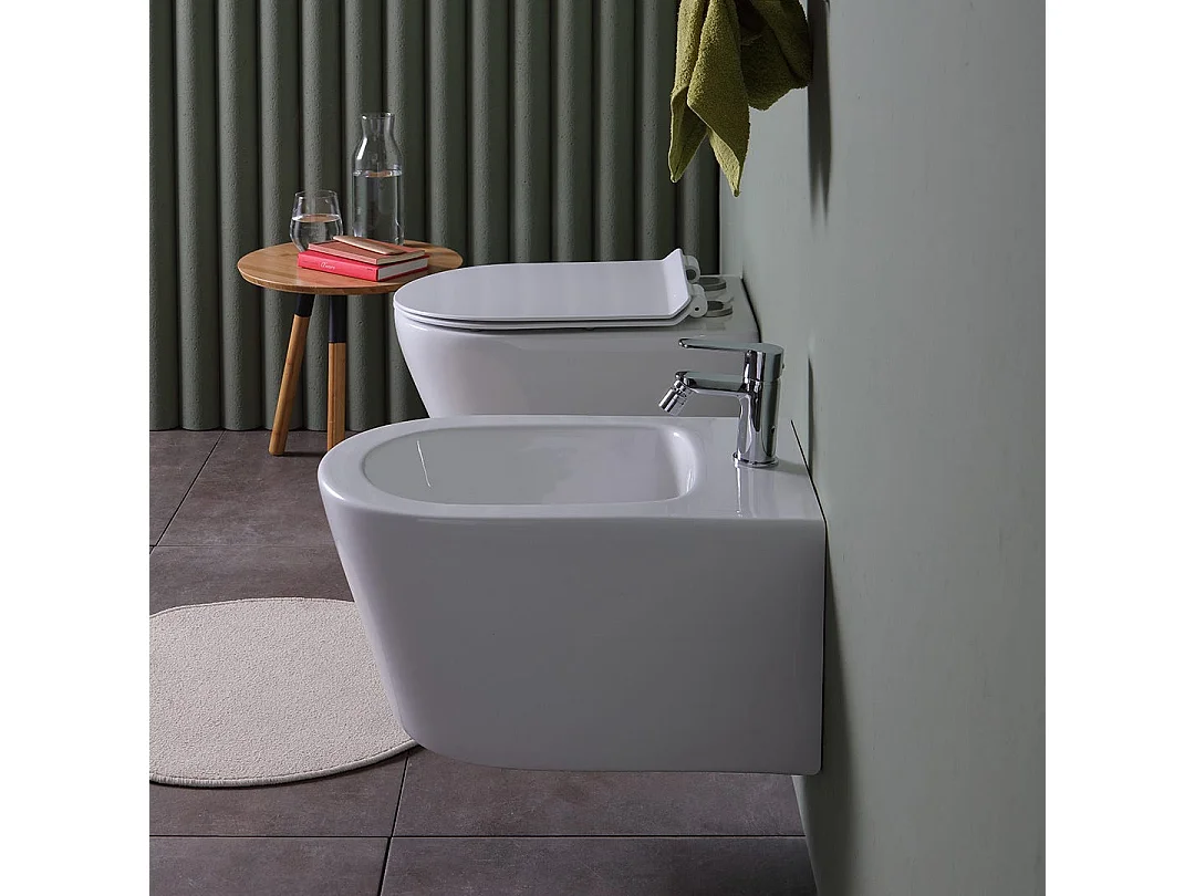 Bidet Et Wc Suspendus En Céramique Au Ras Du Mur | Blues