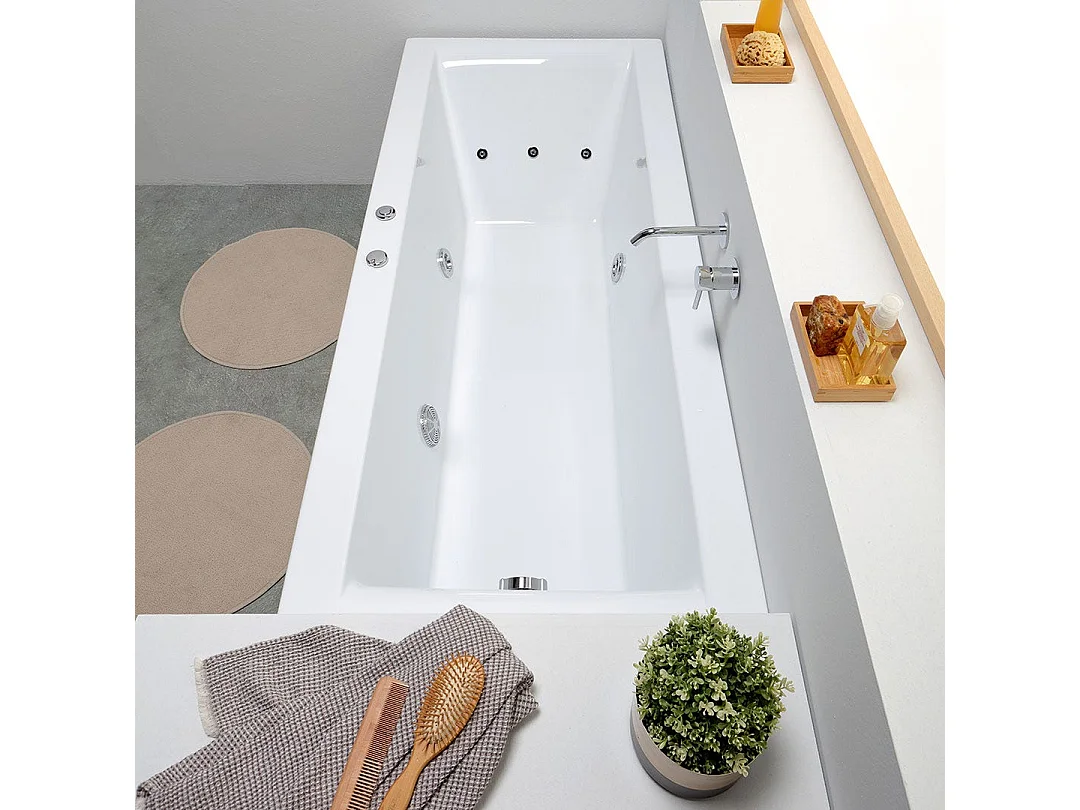 Baignoire Balnéo Rectangulaire En Acrylique | Adele