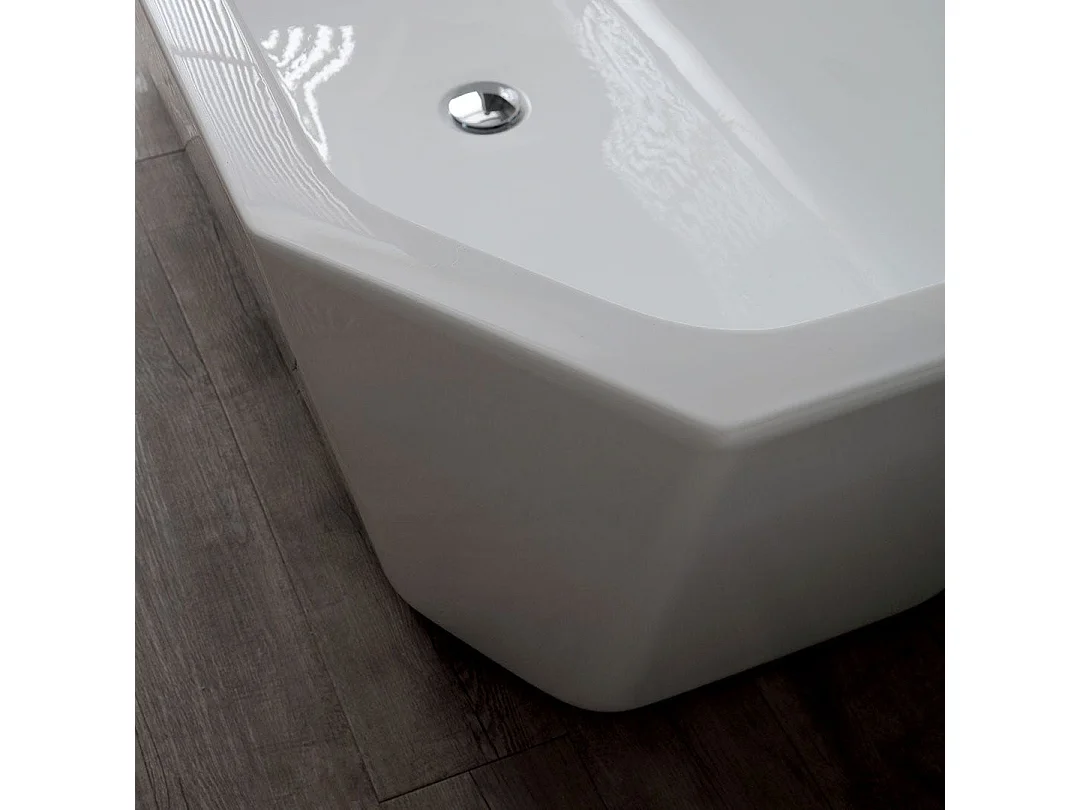 Baignoire Autoportante Octogonale En Acrylique Blanc  | Betty