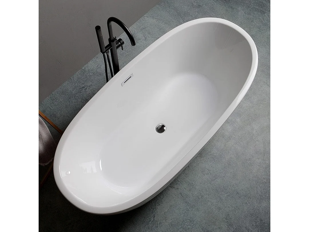 Baignoire Acrylique Blanche Centre De La Pièce | Cassiopea