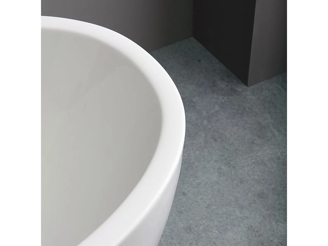 Baignoire Acrylique Blanche Centre De La Pièce | Cassiopea