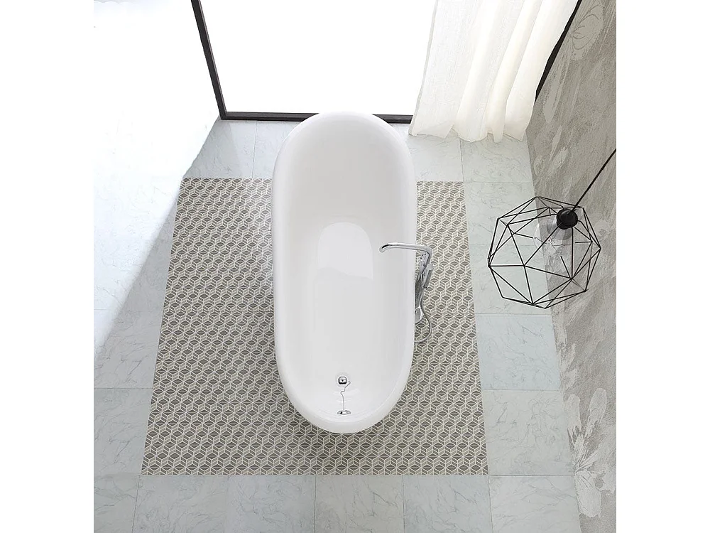 Baignoire Îlot Style Classique Sur Pieds Argentés | Romantica