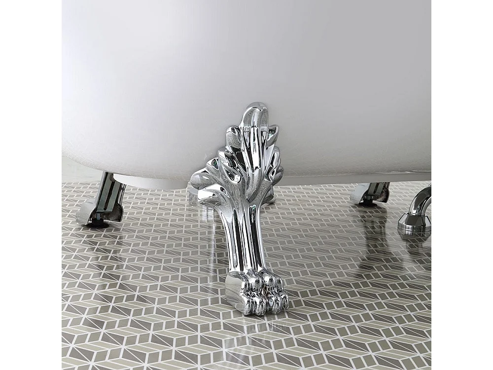 Baignoire Îlot Style Classique Sur Pieds Argentés | Romantica