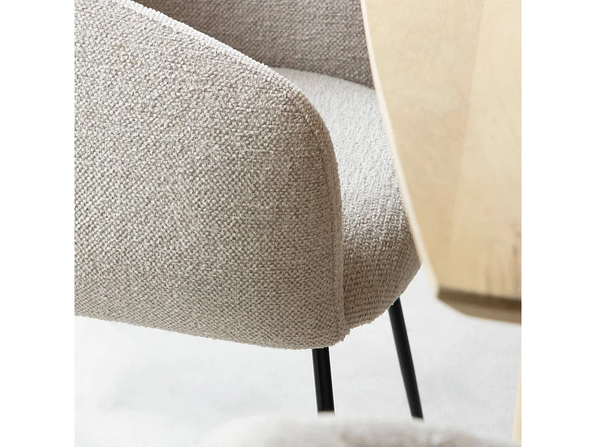 Fauteuil en tissu écru et pieds en métal Sandy