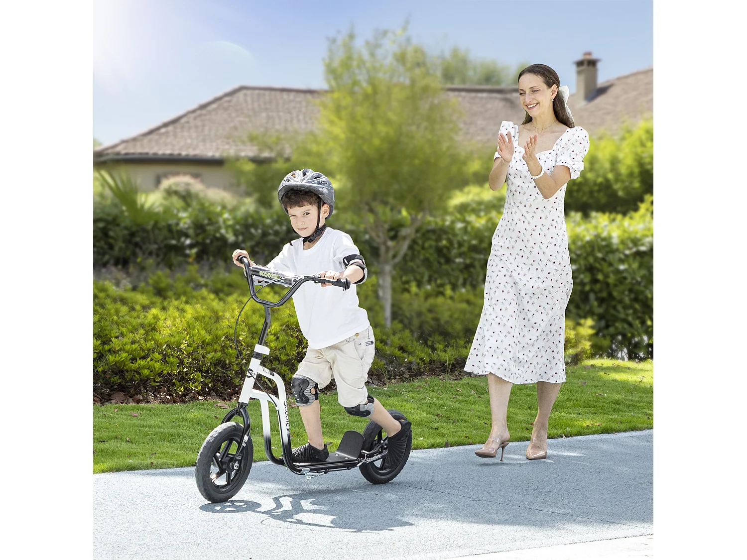 Monopattino per bambini regolabile con cavalletto bianco e nero