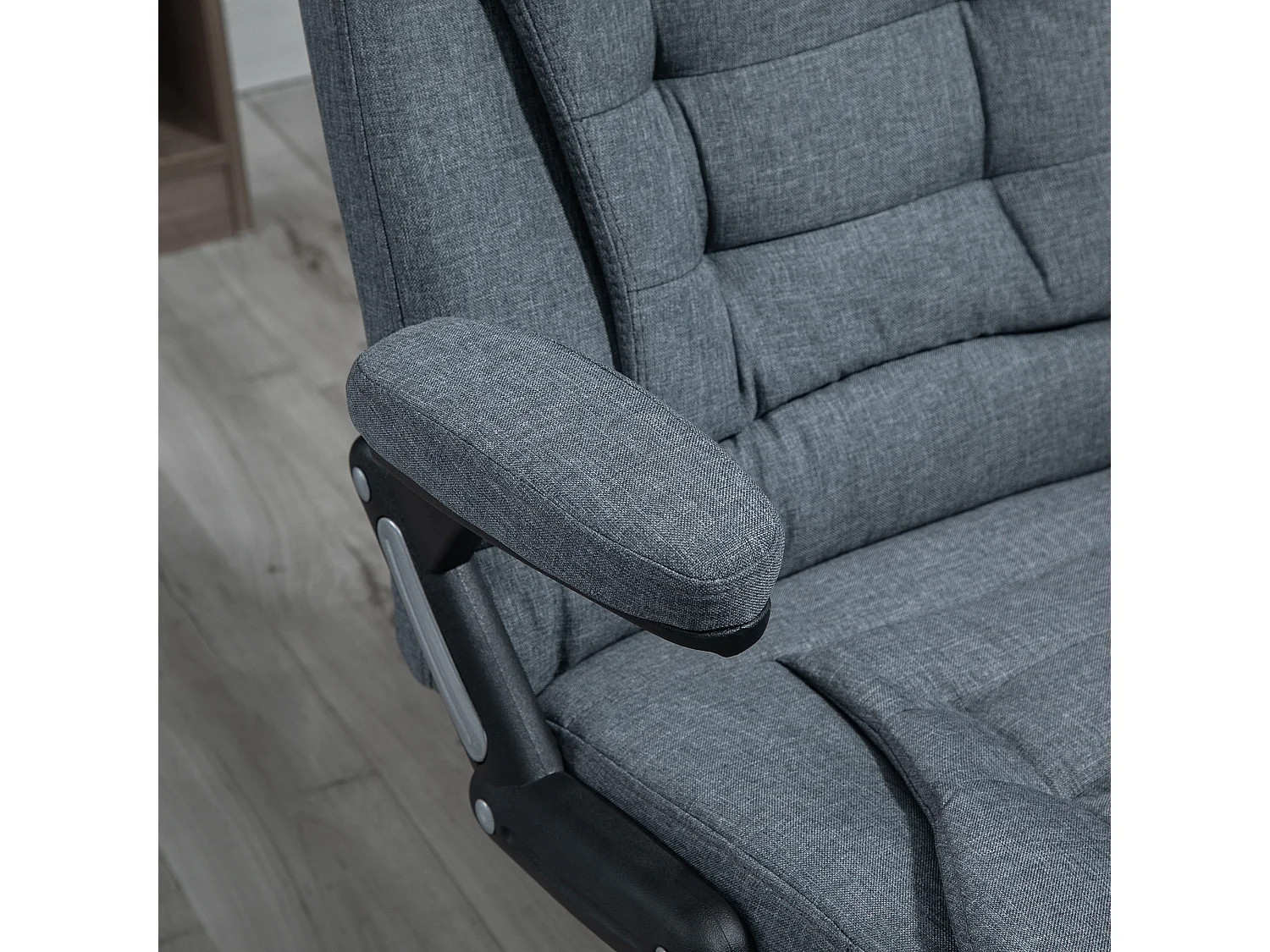 Poltrona da ufficio girevole reclinabile altezza regolabile