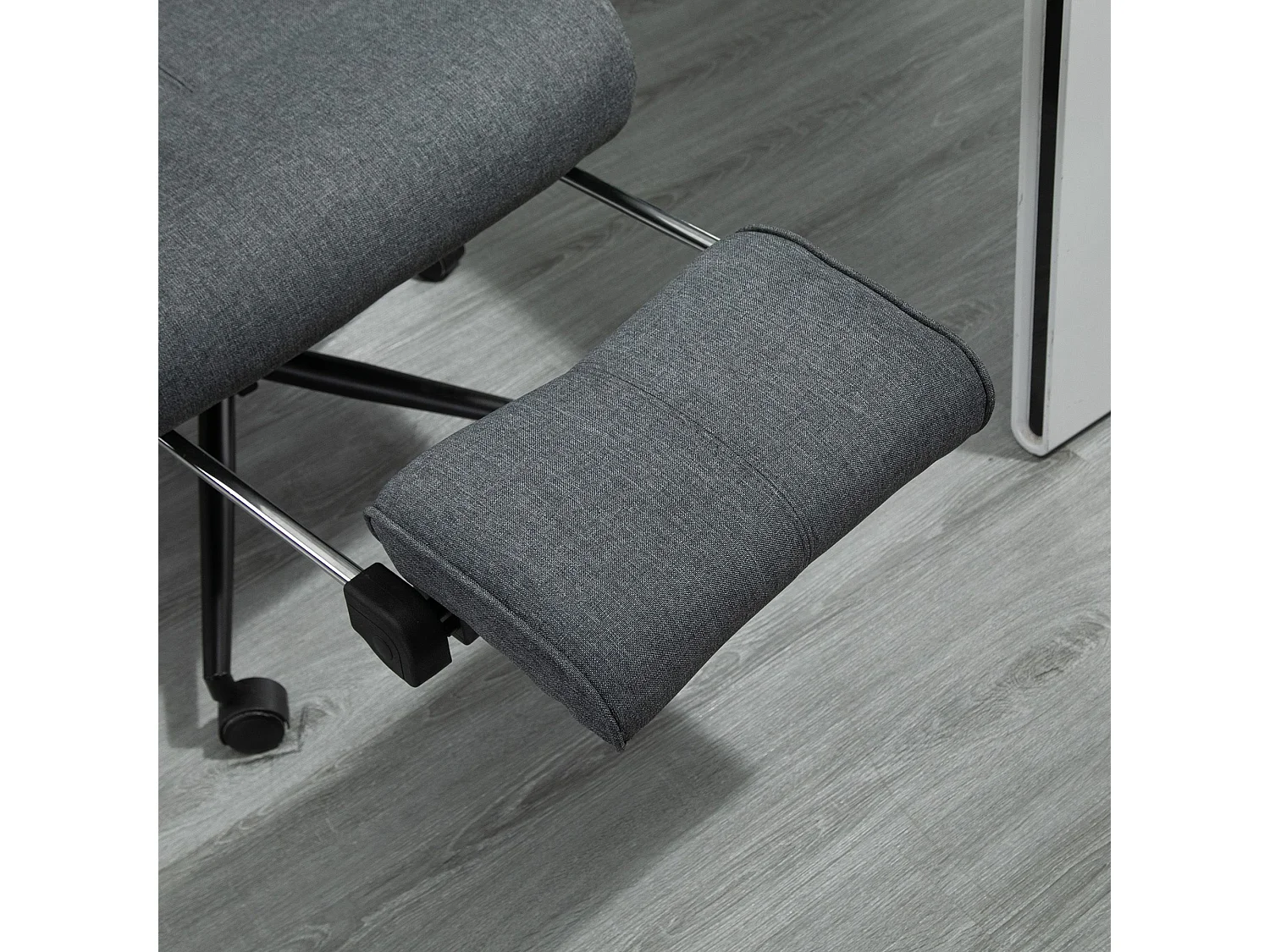 Sedia da ufficio ergonomica e imbottita ad altezza regolabile