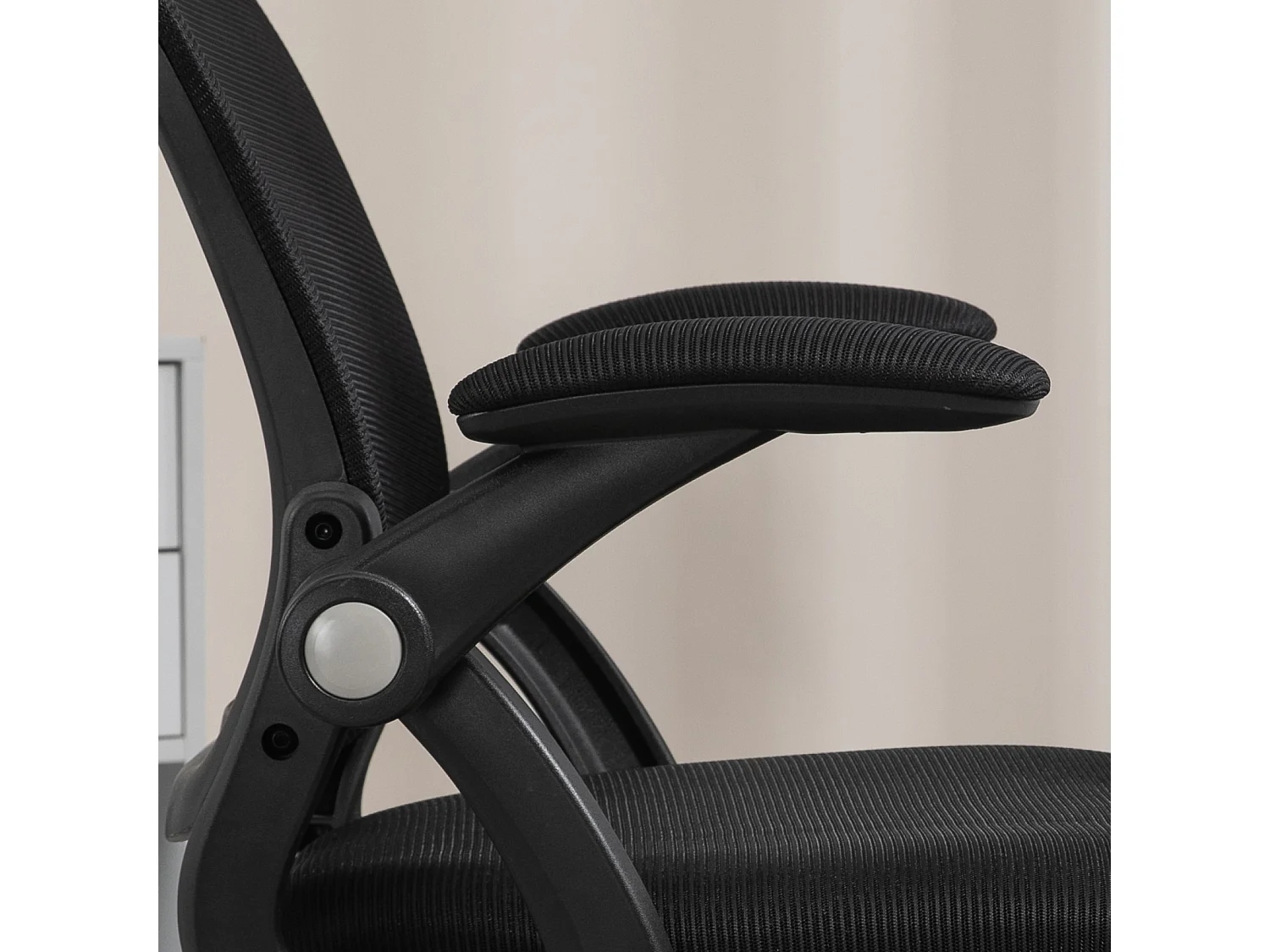 Sedia da ufficio ergonomica con altezza regolabile nero