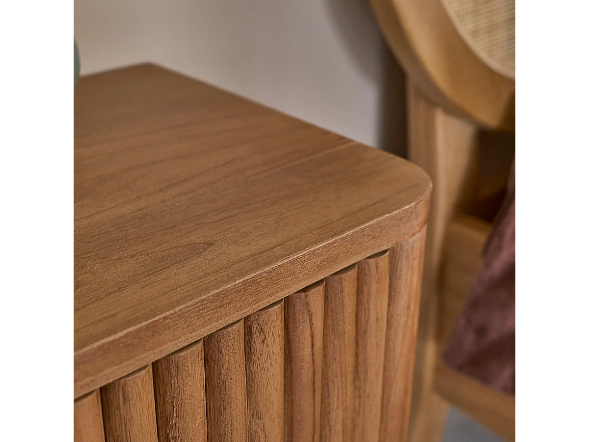 Mesita de noche de teca maciza