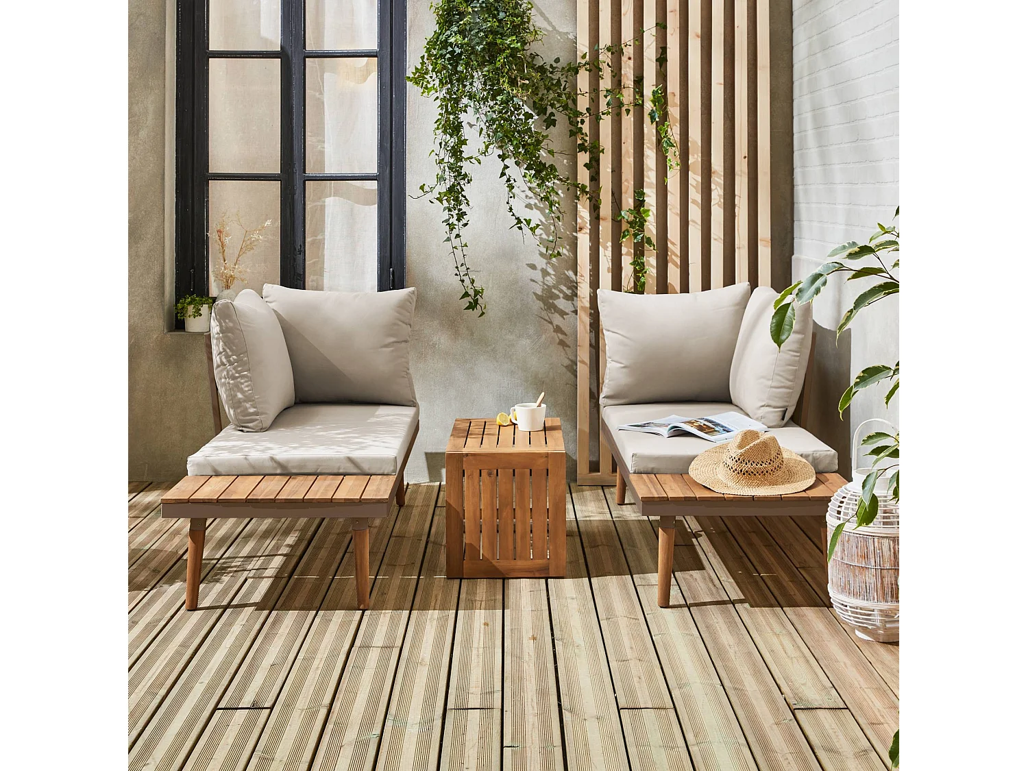 Salon de jardin marron. modulable en aluminium et bois d'acacia. 4 places. Sao Paulo. 140 x 68 x 65cm