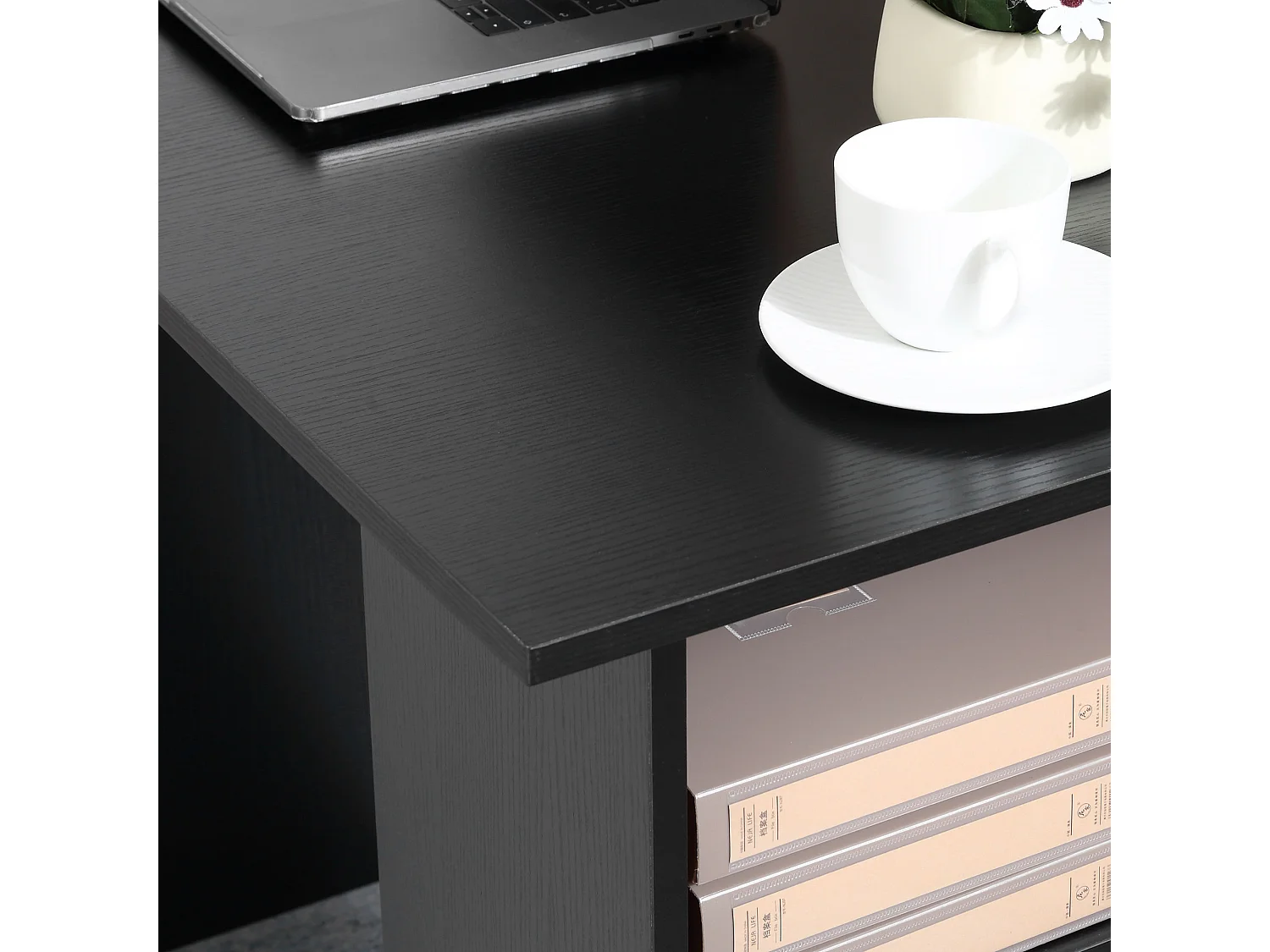 Scrivania moderna con 3 ripiani e 3 cassetti in legno nero