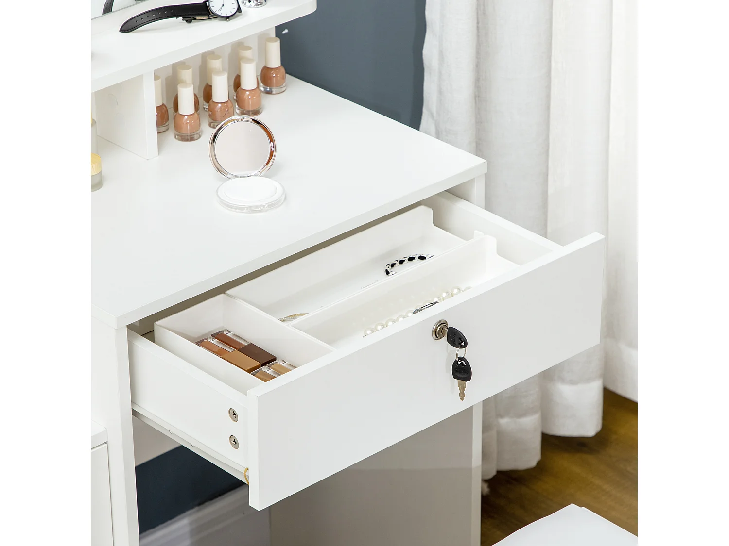 Tavolino da trucco con sgabello specchio cassetti e ripiani bianco