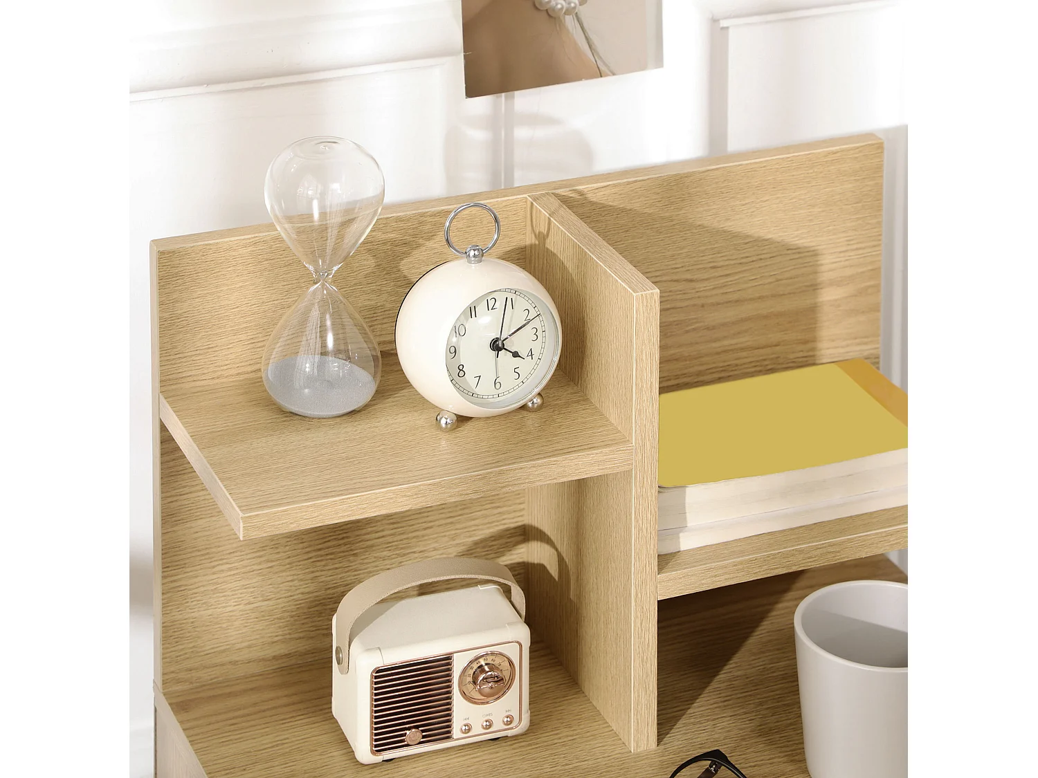 Comodino con cassetto e ripiani in legno 45x35x73 cm