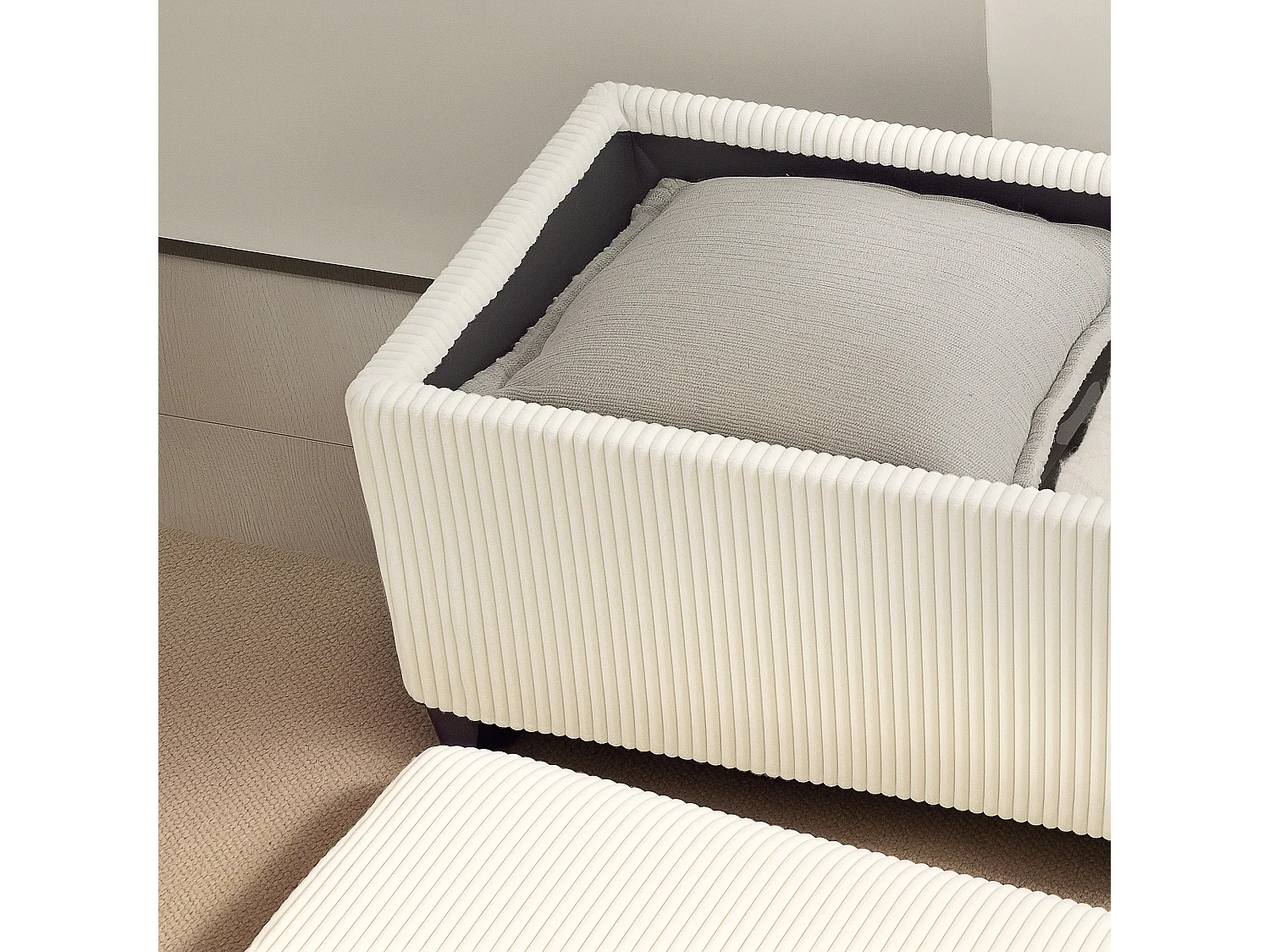 Panca fondo letto vellutata a coste con spazio interno da 84l beige