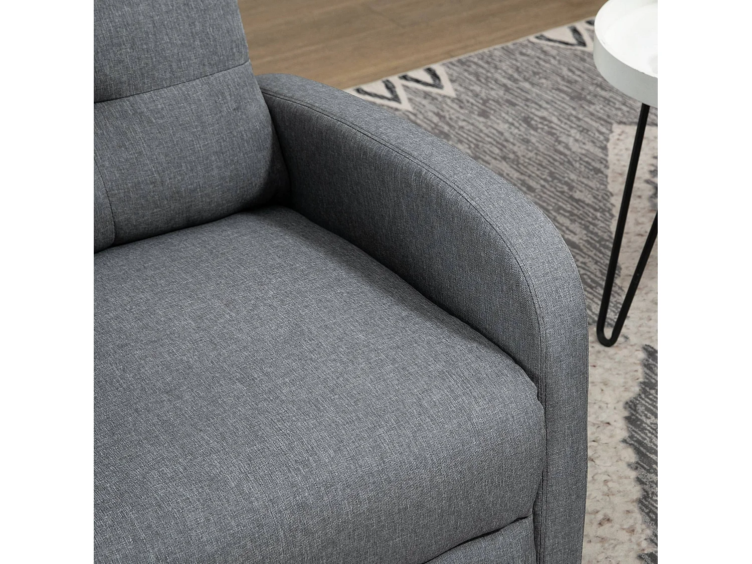 Poltrona reclinabile fino a 155° con poggiapiedi in tessuto grigio