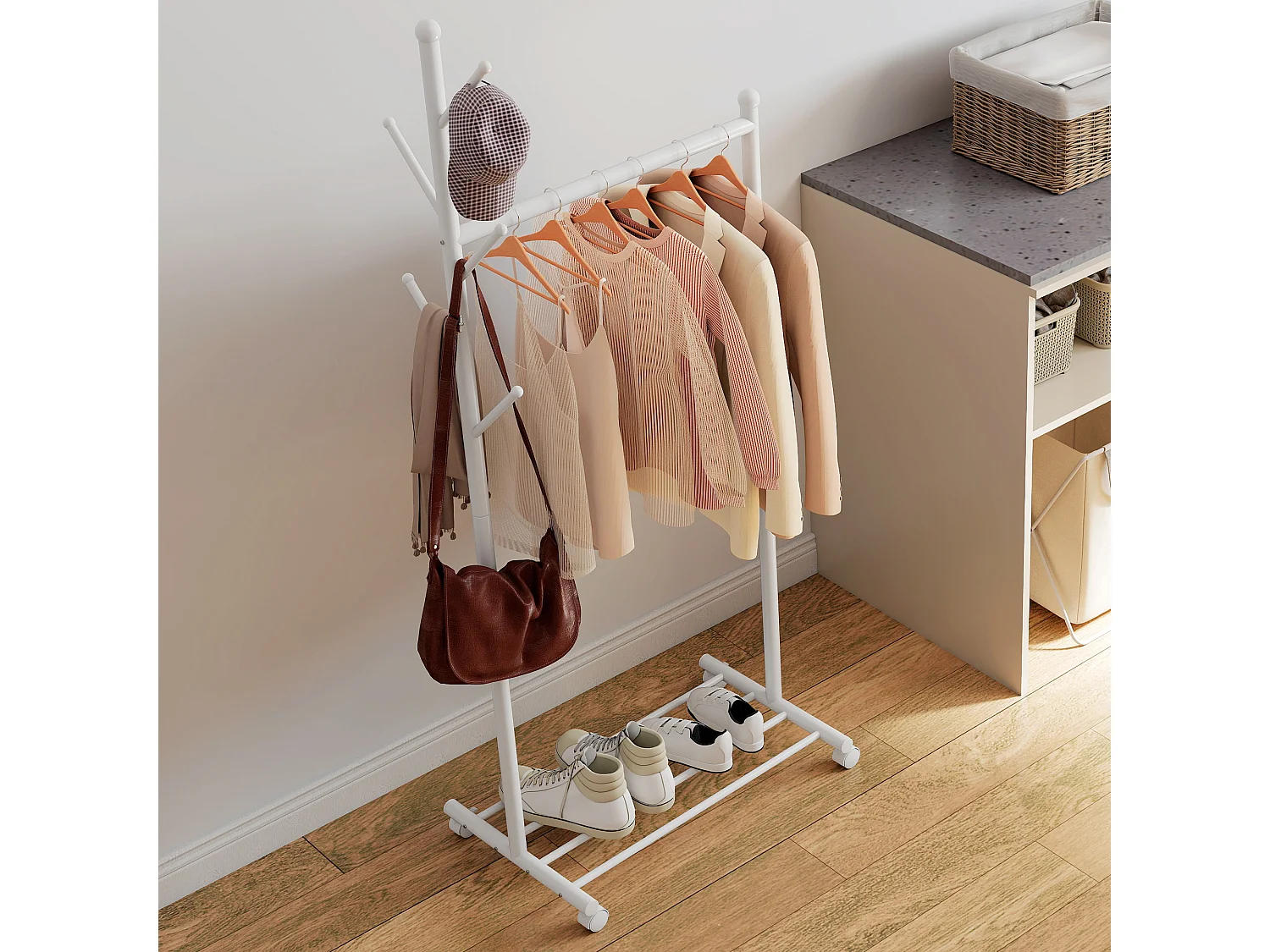 Appendiabiti con ruote girevoli 5 ganci e ripiano per scarpe bianco
