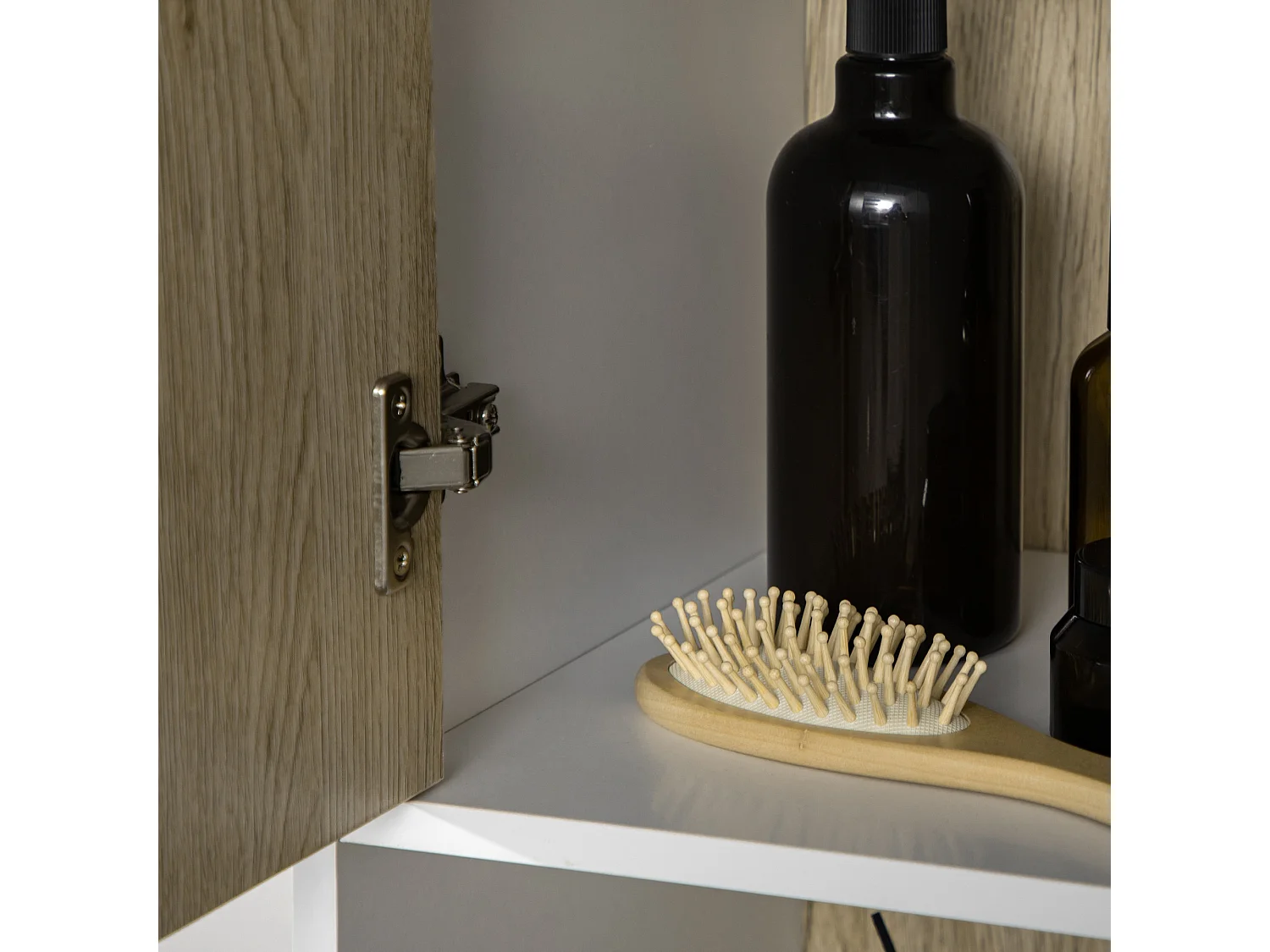 Colonna bagno 2 ripiani aperti e 2 armadietti in truciolato