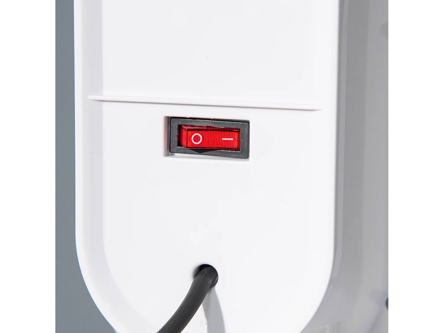 Stufa elettrica oscillante a 2 modalità con telecomando bianco e nero