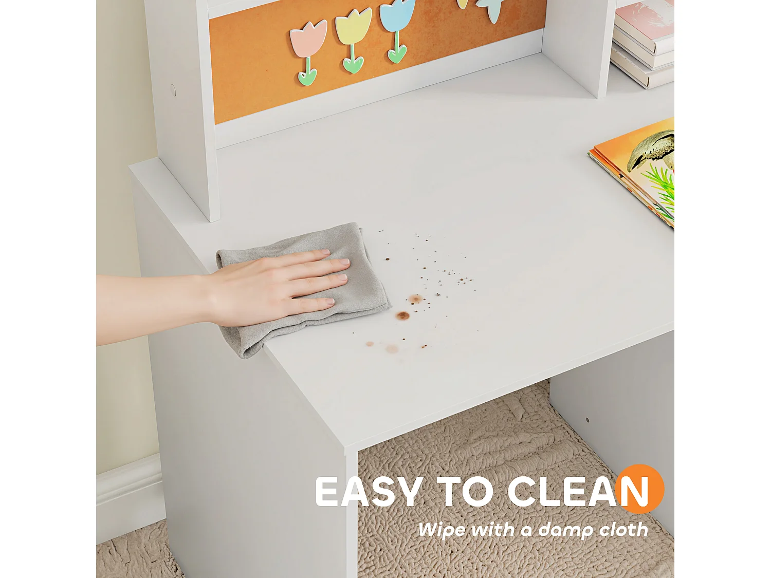 Scrivania bambini con scaffali, armadietto, cassetto e sedia bianco