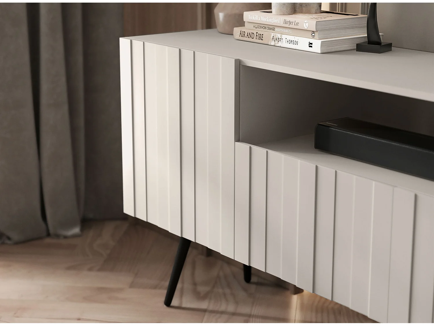 TV-Möbel mit 3 Türen und Nische - Korpus Kaschmir matt, geriffelte Fronten Kaschmir matt - 150 cm, schwarzer Metallrahmen